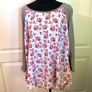 Torrid Floral raglan shirt